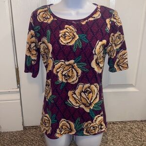 Lularoe top
